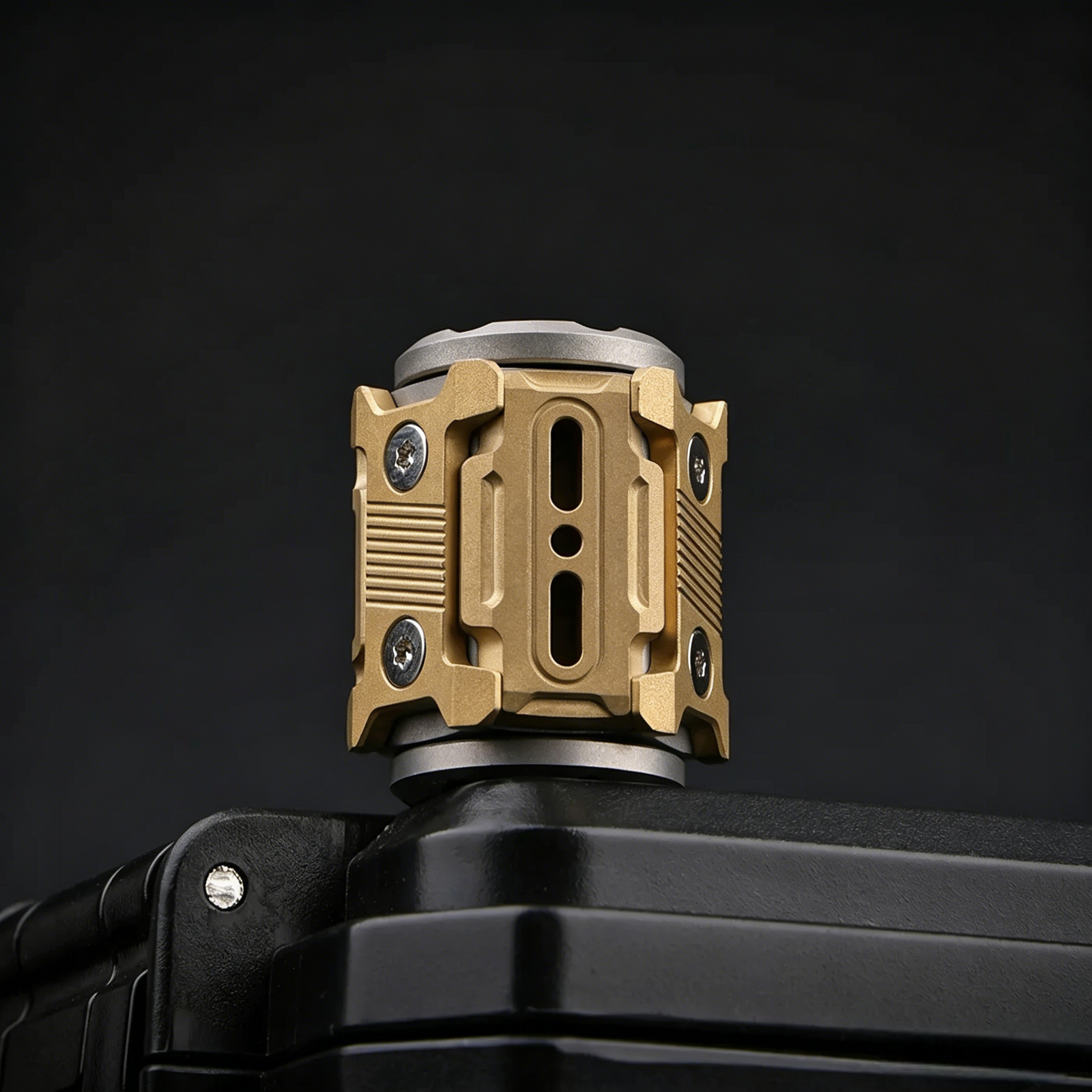 TiSpinx II: A Modular Titanium EDC Spinner Pendant