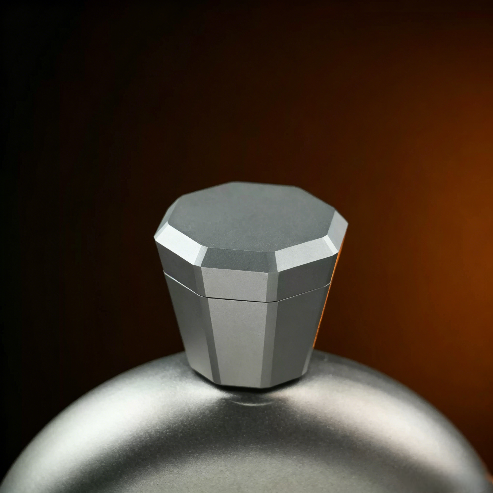 Ti-Flow: A Smarter, Sleeker Hip Flask for Everyday Carry